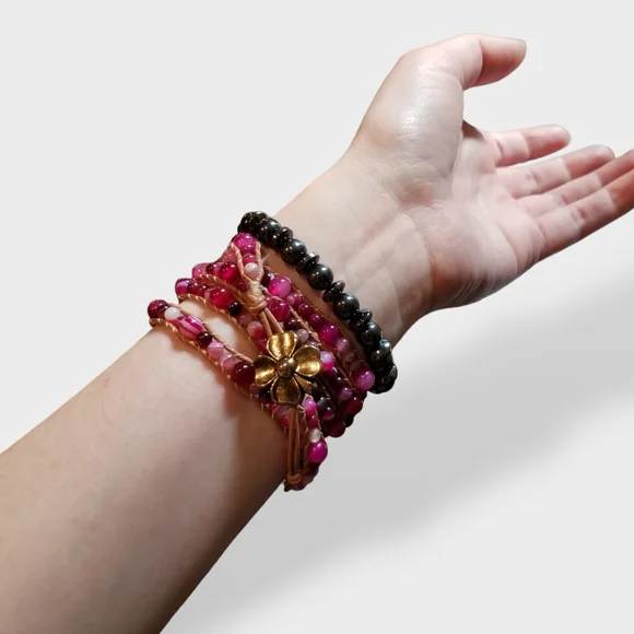 Pink Stripe Agate Wavy 5 Wrap Bracelet,  OS - Picture 4 of 5